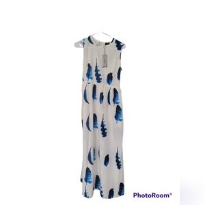 NWT Maxi Vonda Dress - Women's Small  - White with Blue Feathers